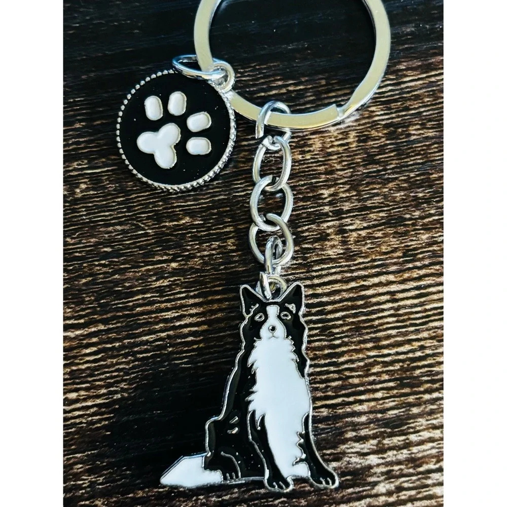 Border Collie Dog Keychain Enamel Paw Print Charm Black White Silver Tone New